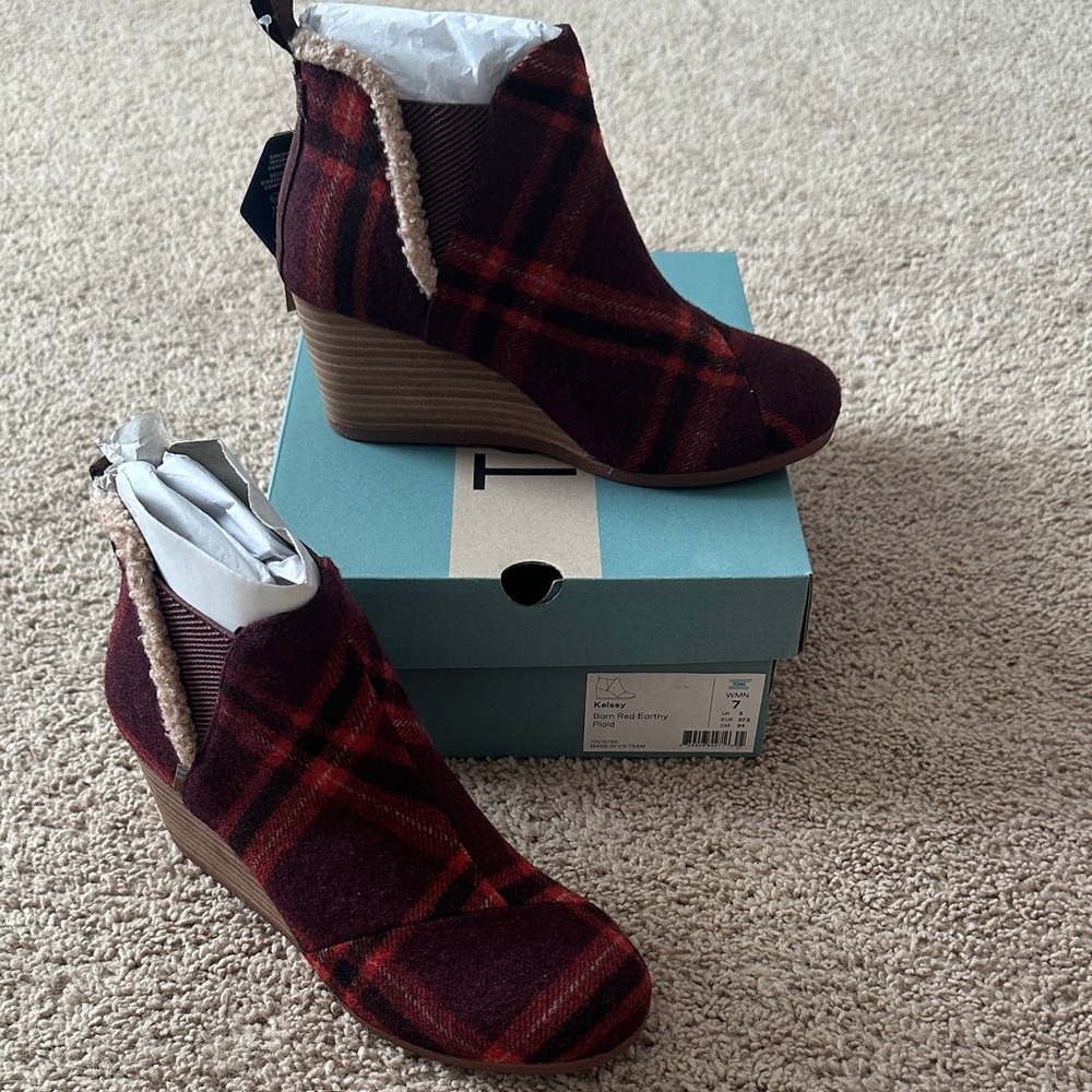 Tom’s Plaid Ankle Boots with Wedge Heel